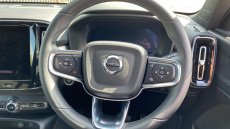 Volvo XC40 2.0 B4P Plus Dark 5dr Auto Petrol Estate